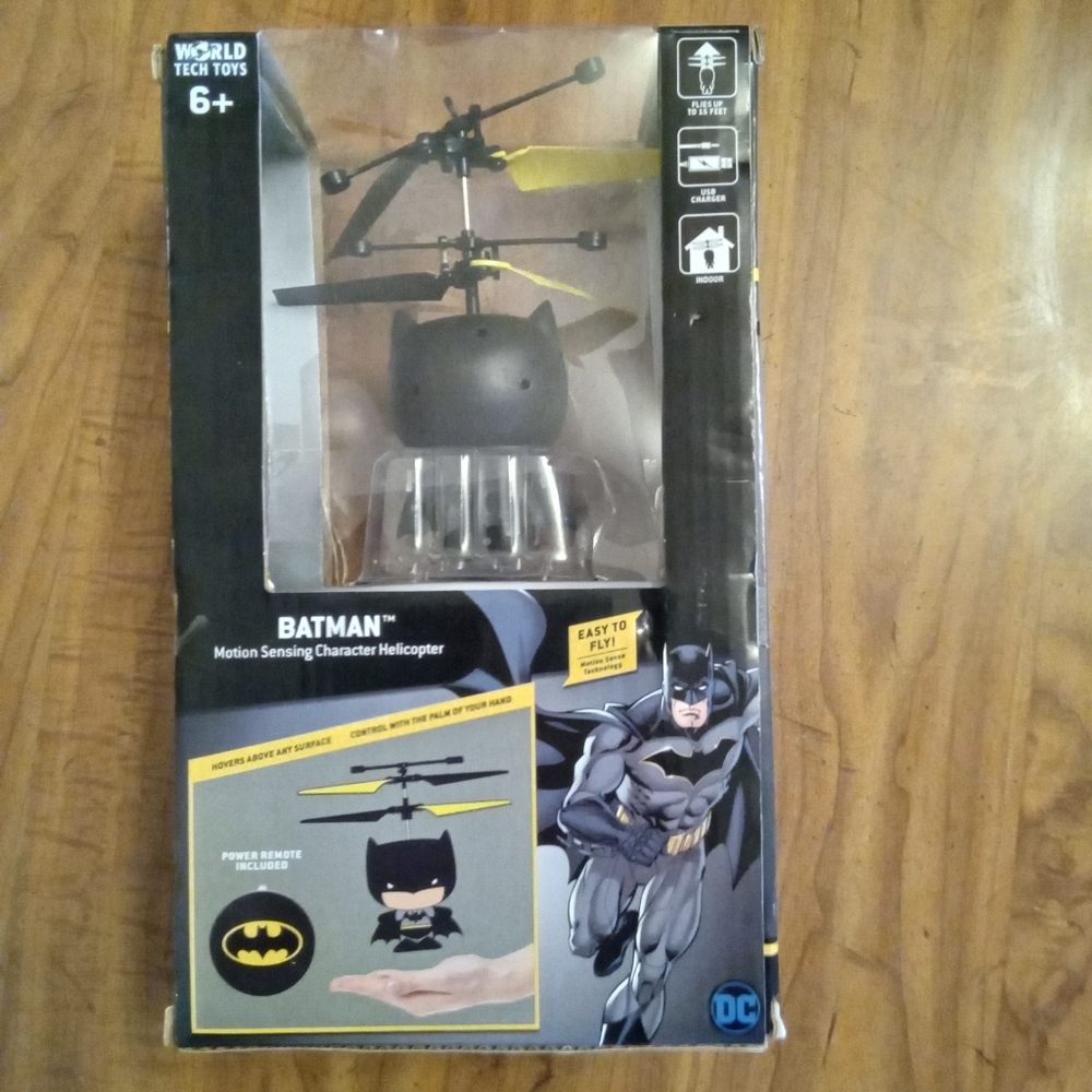 World Tech Batman Helicopter - Picture 5 of 7
